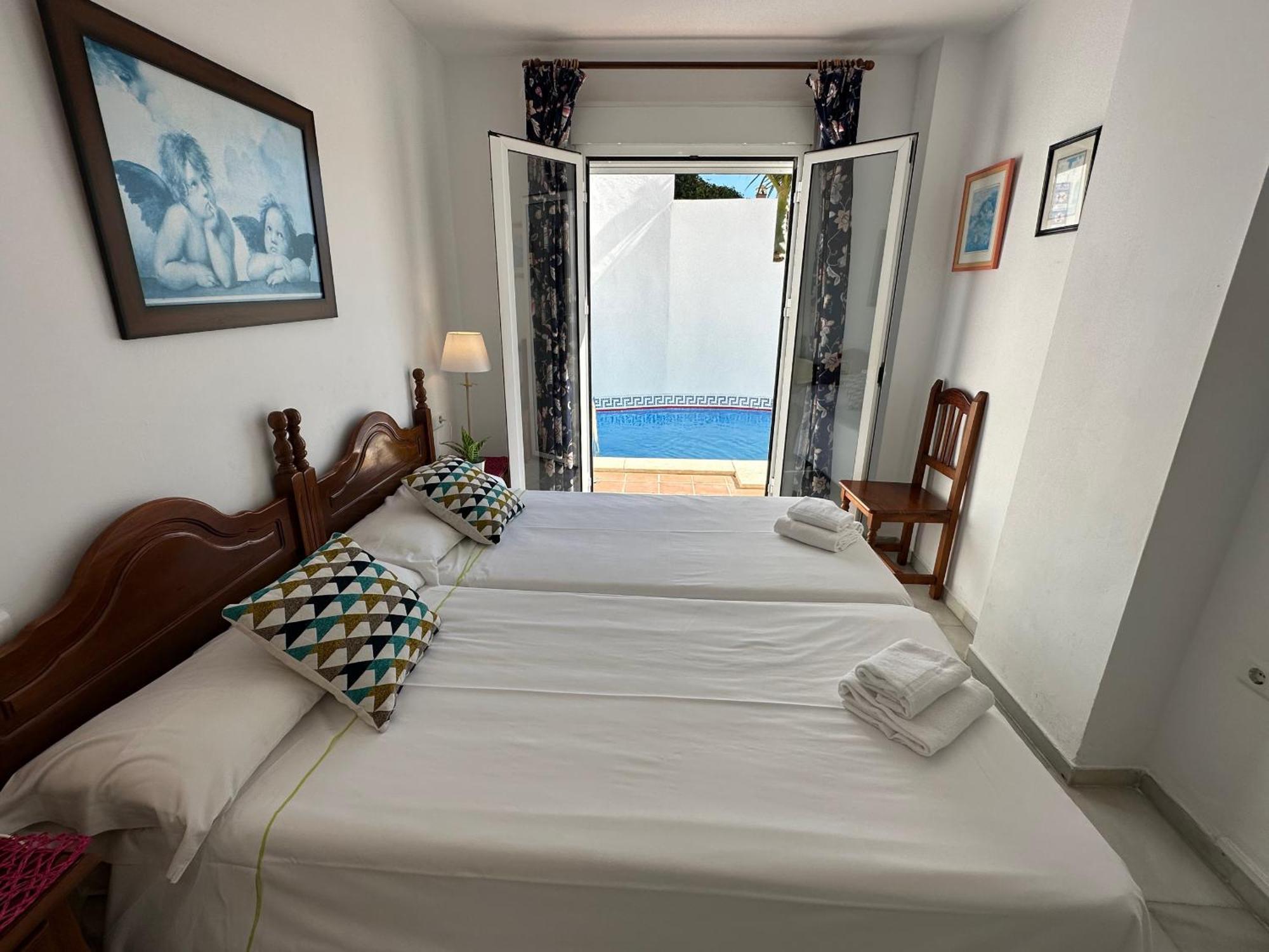 Spacious Family Villa Aljamar 8A Nerja Dış mekan fotoğraf